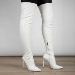 RAID Banner Stiletto Heeled Boot In White