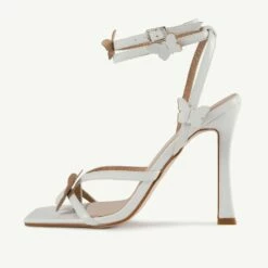 RAID Brevyn Heeled Sandal In White