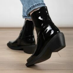 RAID Celina Ankle Boot In Black -Raid London Sales Store Celina Black 4