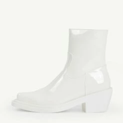 RAID Celina Ankle Boot In White -Raid London Sales Store Celina White 1