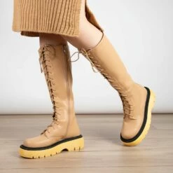 RAID Colira Long Boot In Camel