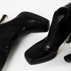 RAID Daniela Long Boot In Black -Raid London Sales Store Daniela Black 4