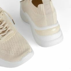 RAID Della Trainers In Beige -Raid London Sales Store Della Beige 5