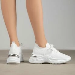 RAID Della Trainers In White -Raid London Sales Store Della White 4