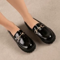 RAID Empire Chunky Shoe In Black Crinkle -Raid London Sales Store Empire Black 4