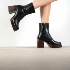 RAID Henna Ankle Boot In Black -Raid London Sales Store Henna Black 3