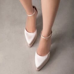 RAID Lavender Platform Heel In Nude -Raid London Sales Store Lavender Nude 2