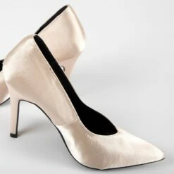 RAID Maliny Court Heel In Champagne Satin -Raid London Sales Store Maliny Champagne 4