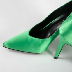 RAID Maliny Court Heel In Green Satin -Raid London Sales Store Maliny Green 4