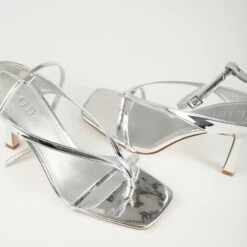 RAID Meeka Square Toe Post Sandal In Silver -Raid London Sales Store Meeka Silver 4