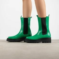 RAID Newport Ankle Boot In Green