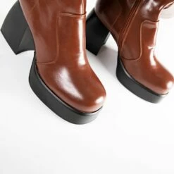 RAID Raewyn Long Boot In Tan -Raid London Sales Store Raewyn Tan 5 a30d4ed7 bdd5 4e19 b30a c9acbe063119