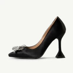 BEBO Savvy Court Heel In Black -Raid London Sales Store Savvy Black 4