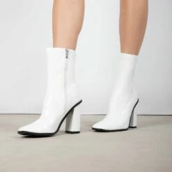 RAID Saylor Block Heeled Ankle Boot In White -Raid London Sales Store Saylor White 3