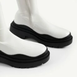 RAID Serina Over The Knee Boot In White -Raid London Sales Store Serina White 6