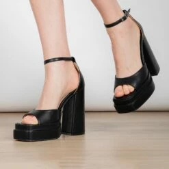 RAID Sheryl Platform Heel In Black -Raid London Sales Store Sherly Black 3