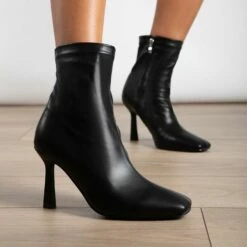 RAID Colbie Wide Fit Ankle Boot In Black -Raid London Sales Store WF Colbie Black 4
