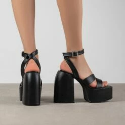 RAID Zaina Platform Sandal In Black -Raid London Sales Store Zaina Black 4