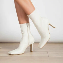 RAID Berinice Ankle Sock Boot In White -Raid London Sales Store berinice white 3