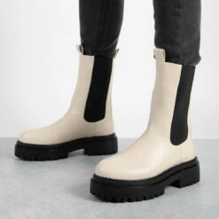 RAID Cherish Chunky Ankle Boot In White