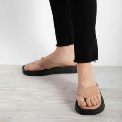 RAID Dornea Chunky Sandal In Camel -Raid London Sales Store dornea camel 2