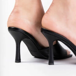 RAID Briya Heeled Mule In Black -Raid London Sales Store img 4388