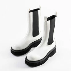 RAID Kendall Ankle Boot In White