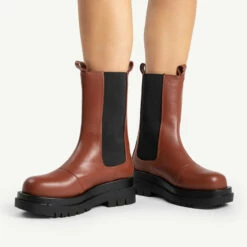 RAID Kendall Ankle Boot In Brown -Raid London Sales Store kendall brown 4