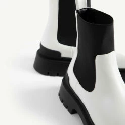 RAID Lyra Chunky Ankle Boot In White -Raid London Sales Store lyra white 6