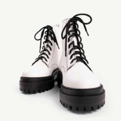 Raid London Sales Store -Raid London Sales Store obey white 5