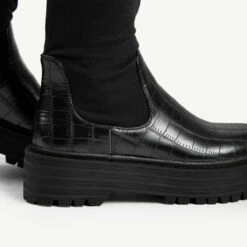 RAID Ranger Over The Knee Boot In Black Croc -Raid London Sales Store ranger balck croc knit 5