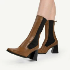 RAID React Block Heeled Boot In Brown -Raid London Sales Store react brown 2