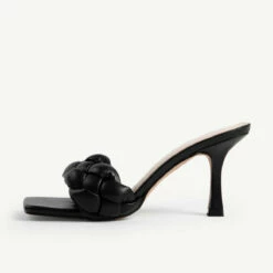 RAID Sandra Padded Mule In Black