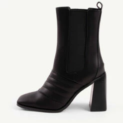 RAID Tabbie Block Heeled Boot In Black