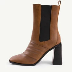 RAID Tabbie Block Heeled Boot In Taupe -Raid London Sales Store tabbie taupe 1